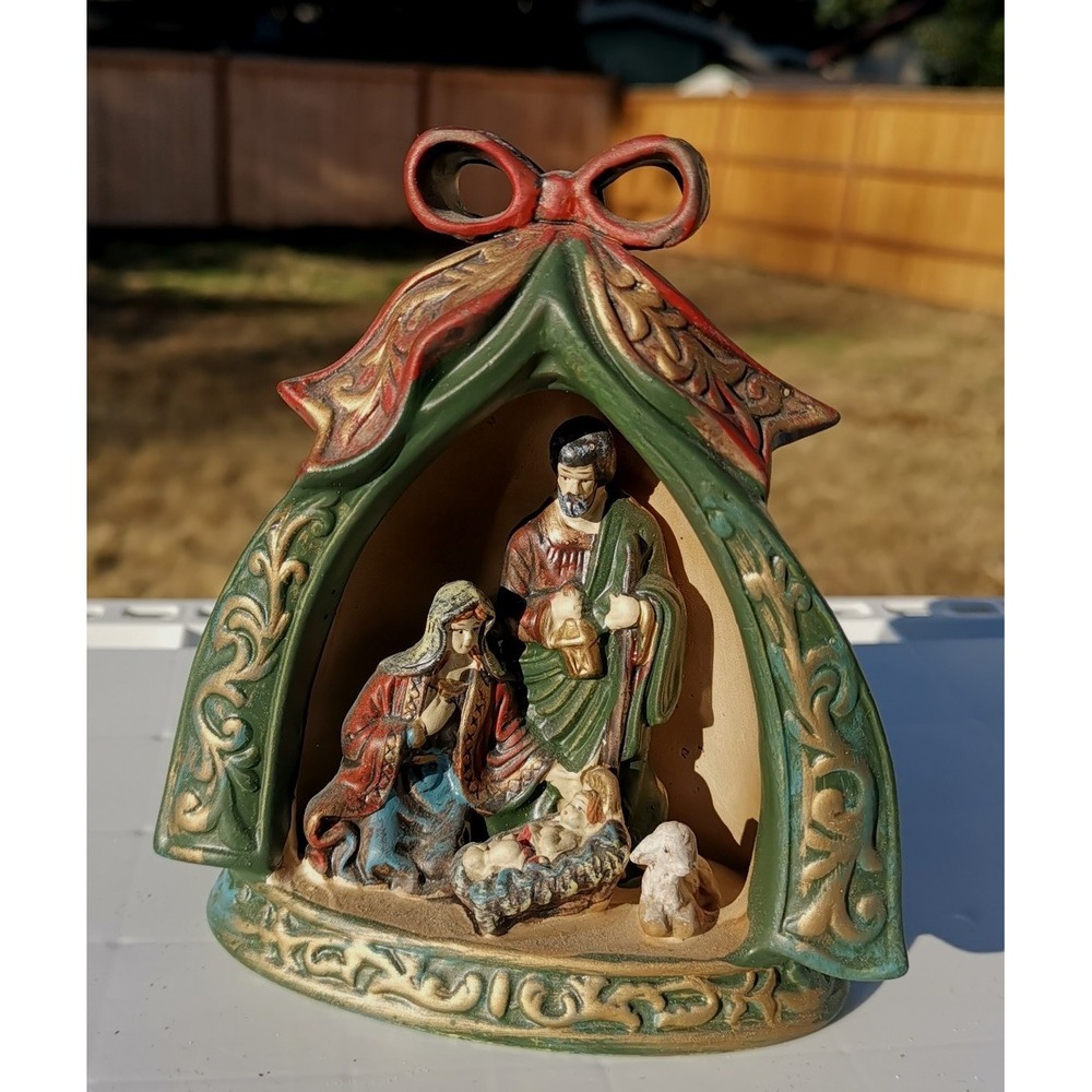 Vintage ceramic retro 80s  Nativity Scene table top decor traditional Jesus